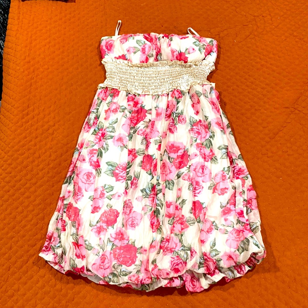 Strapless dress
